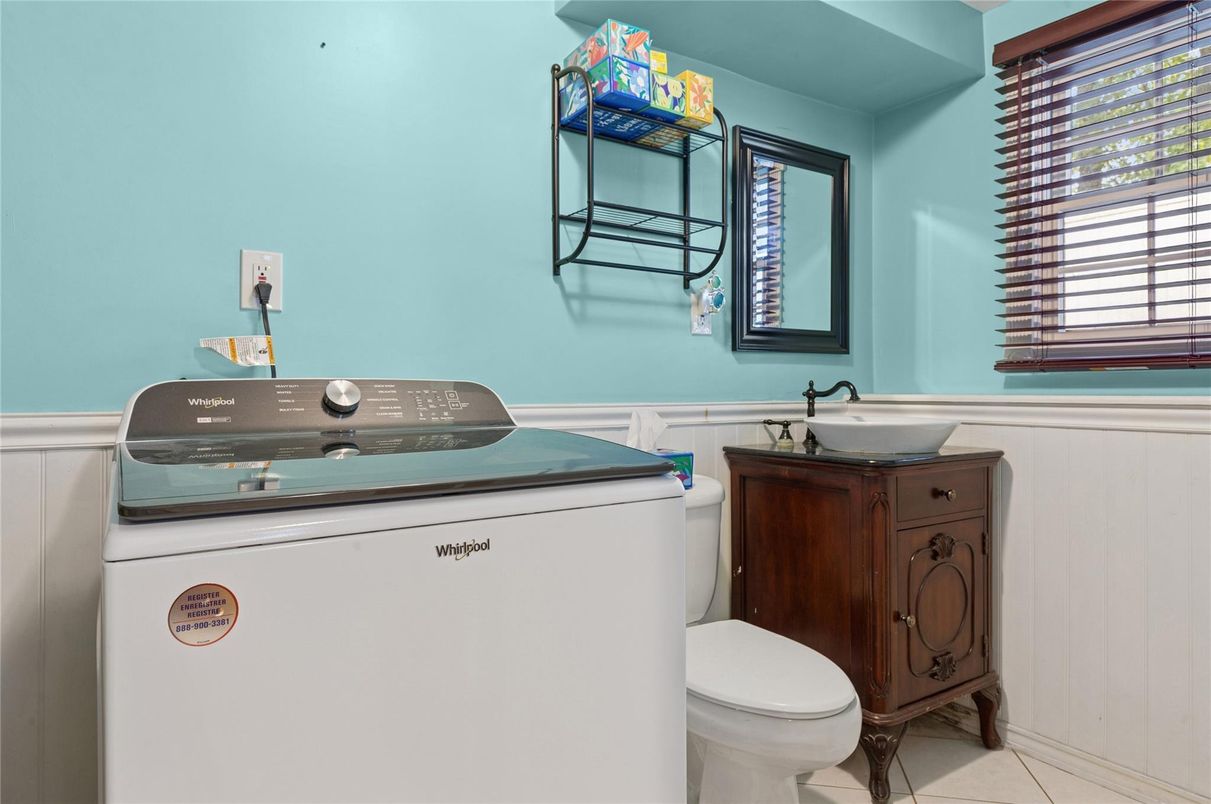 Bathroom, Interior, Washer