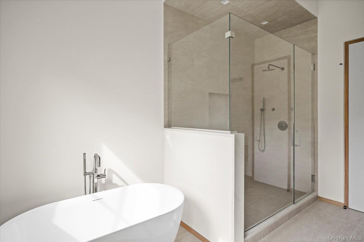 Bathroom, Free Standing Baths, Glass Shower, Interior