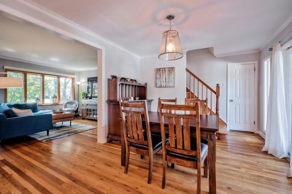 Dining room, Interior, Living room, Pendant Lights, Wood Texture Flooring