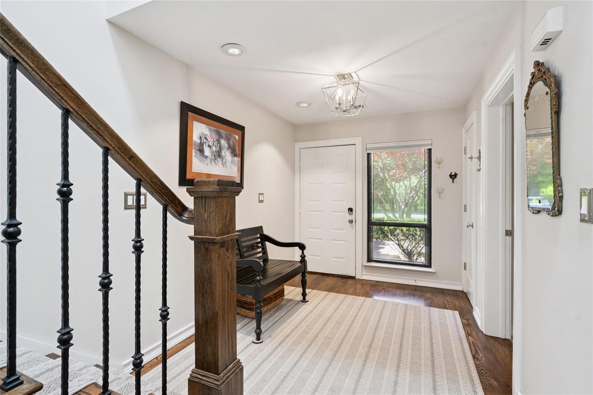 Chandelier, Interior, Recessed Lighting, Wood Texture Flooring