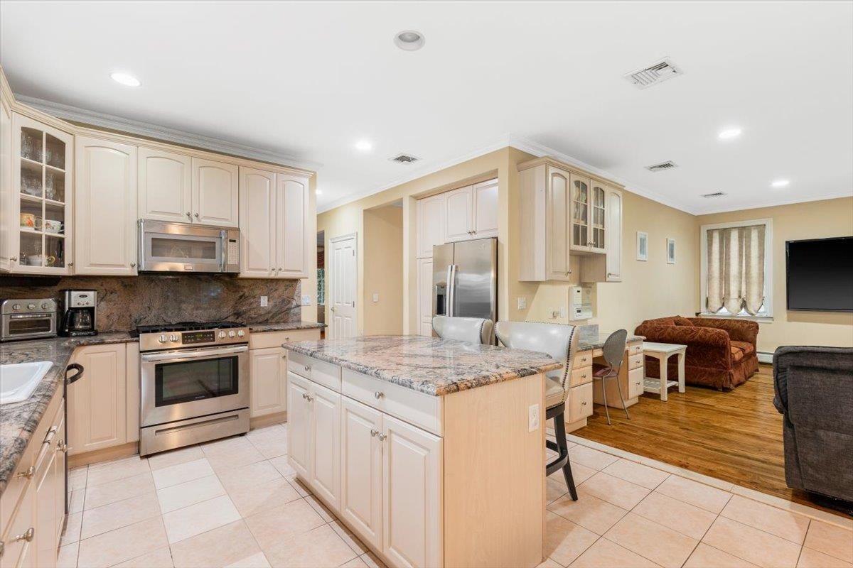 Interior, Kitchen, Living room, Recessed Lighting, Stainless Steel Appliances, Wood Texture Flooring