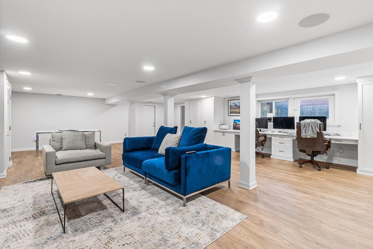 Home Office, Interior, Living room, Recessed Lighting, Wood Texture Flooring