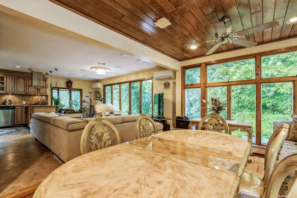 Dining room, Interior, Kitchen, Living room, Pendant Lights, Recessed Lighting, Wooden Ceilings
