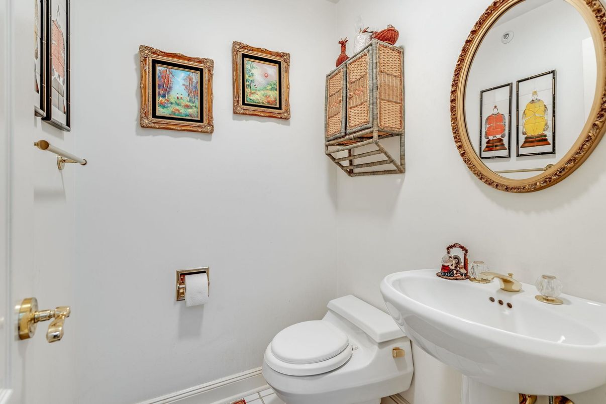 Bathroom, Interior