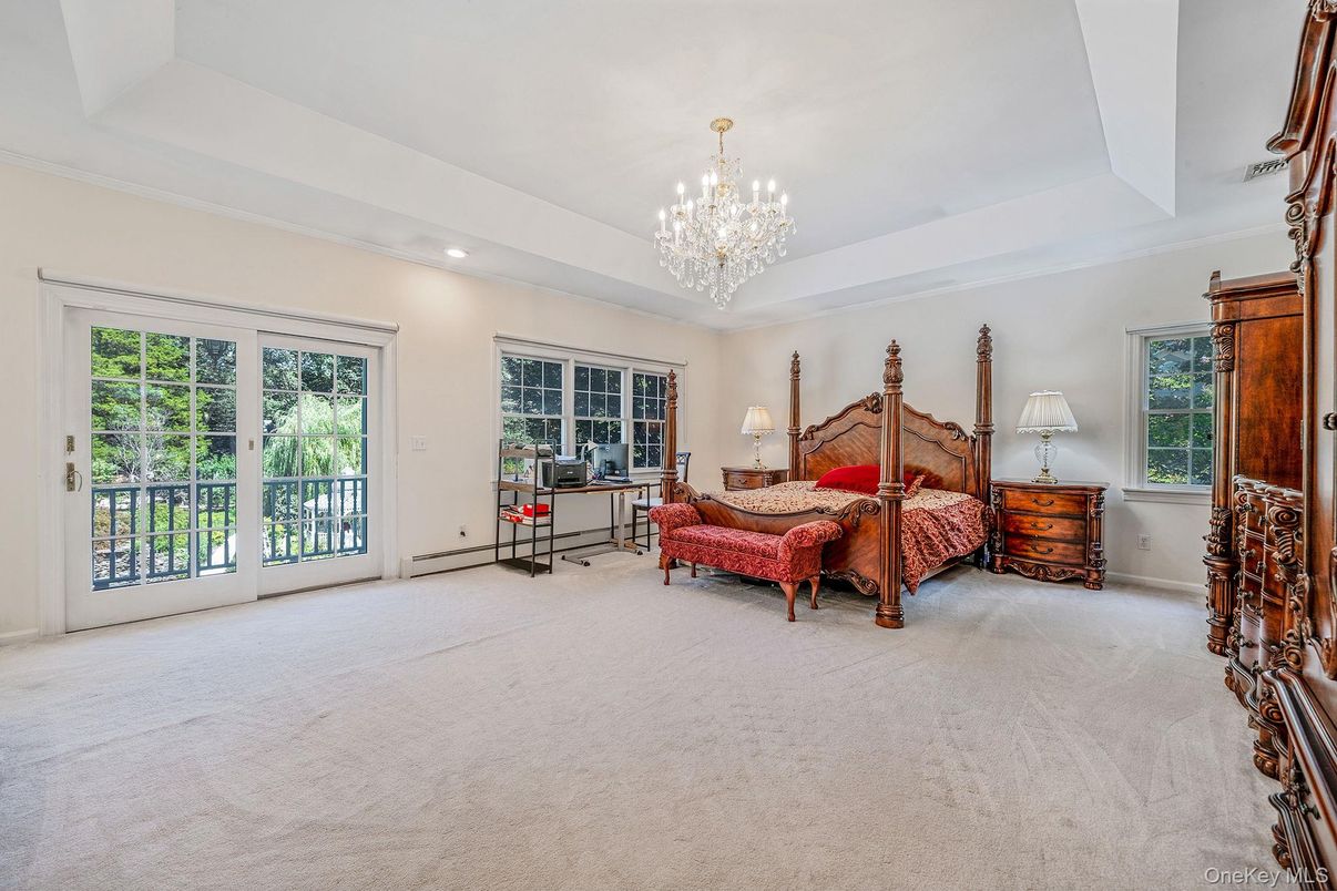 Bedroom, Chandelier, Interior, Recessed Lighting