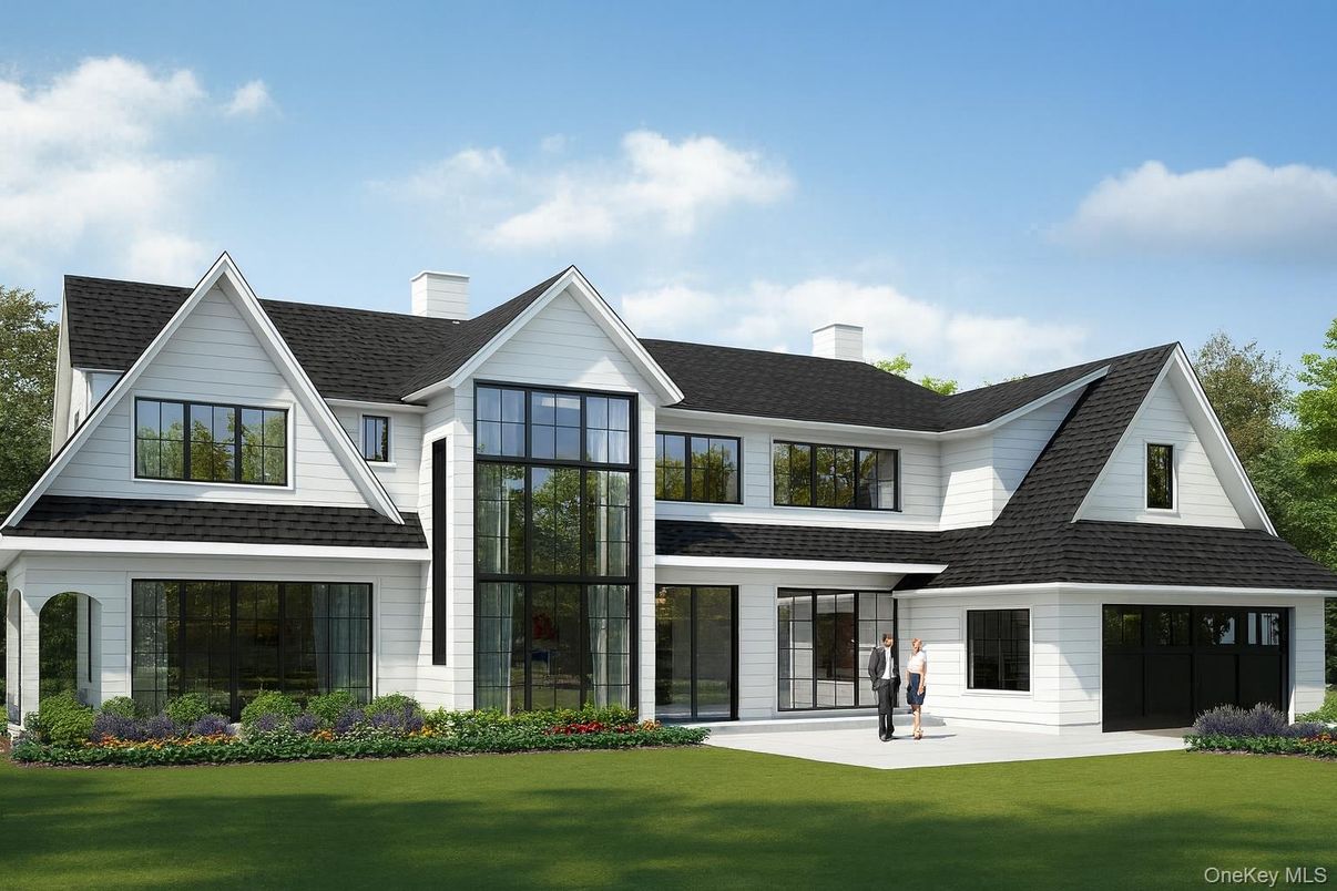 Attached, Exterior, Facade, Farmhouse