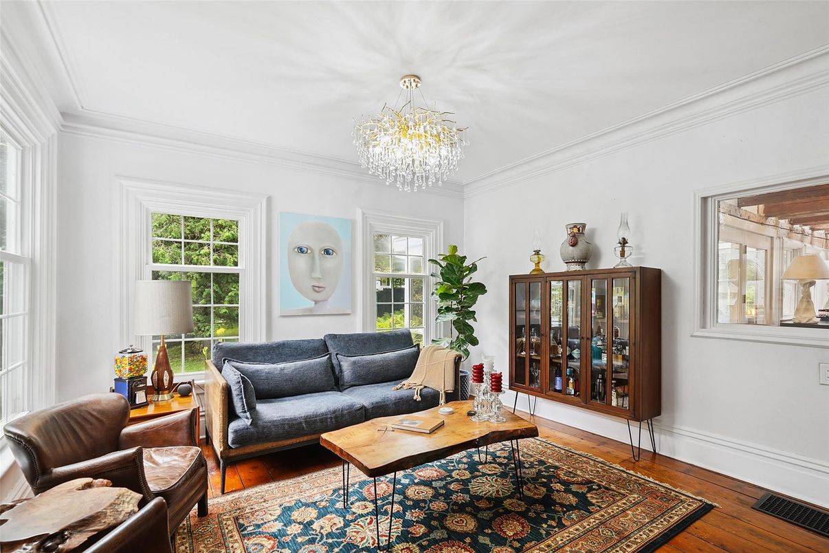 Chandelier, Interior, Living room, Wood Texture Flooring