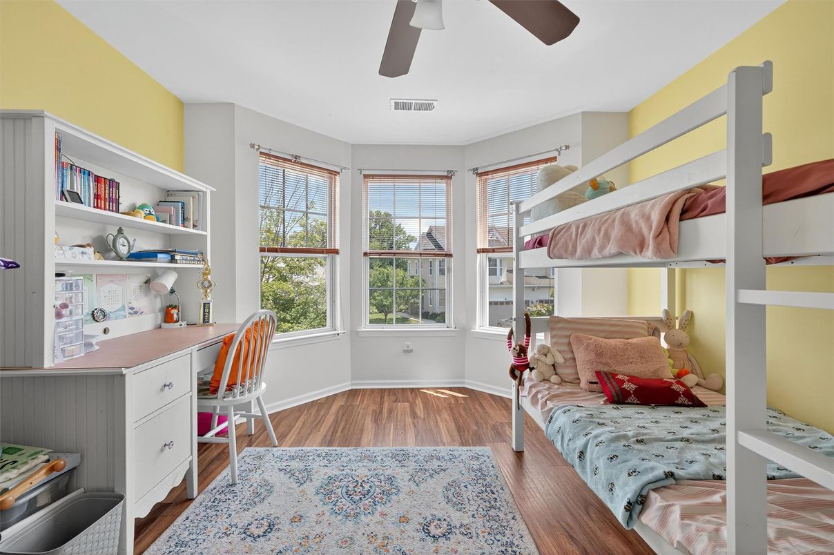 Bedroom, Home Office, Interior, Wood Texture Flooring