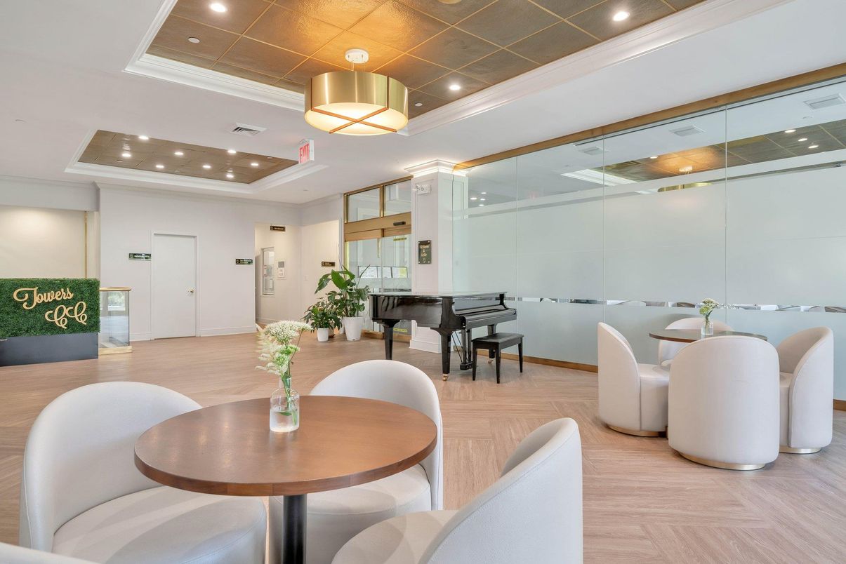 Dining room, Interior, Piano, Recessed Lighting, Wood Texture Flooring