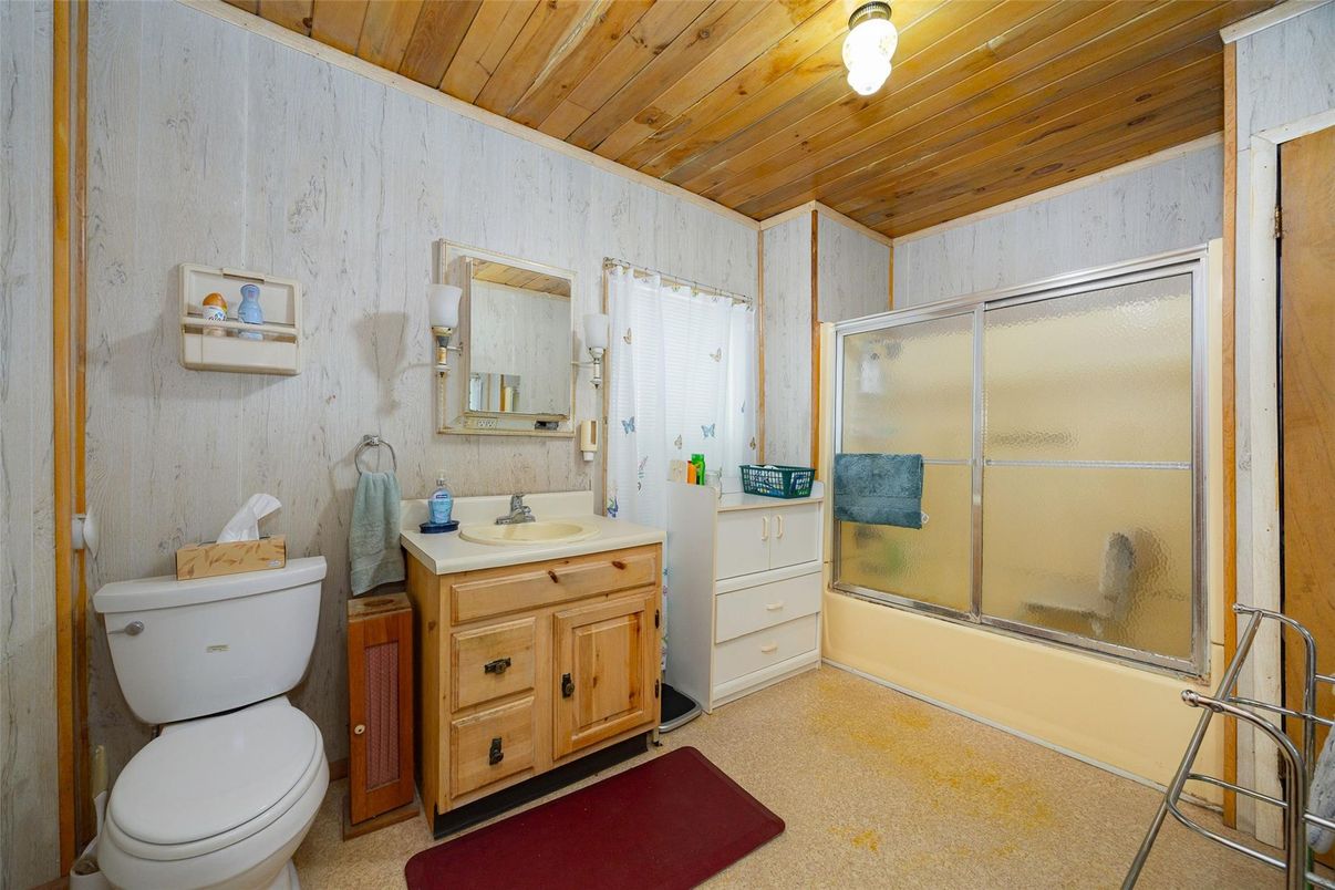 Bathroom, Interior, Wooden Ceilings