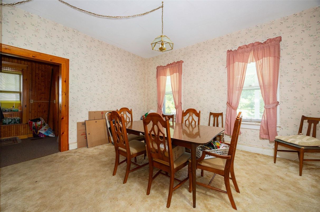 Dining room, Interior, Pendant Lights