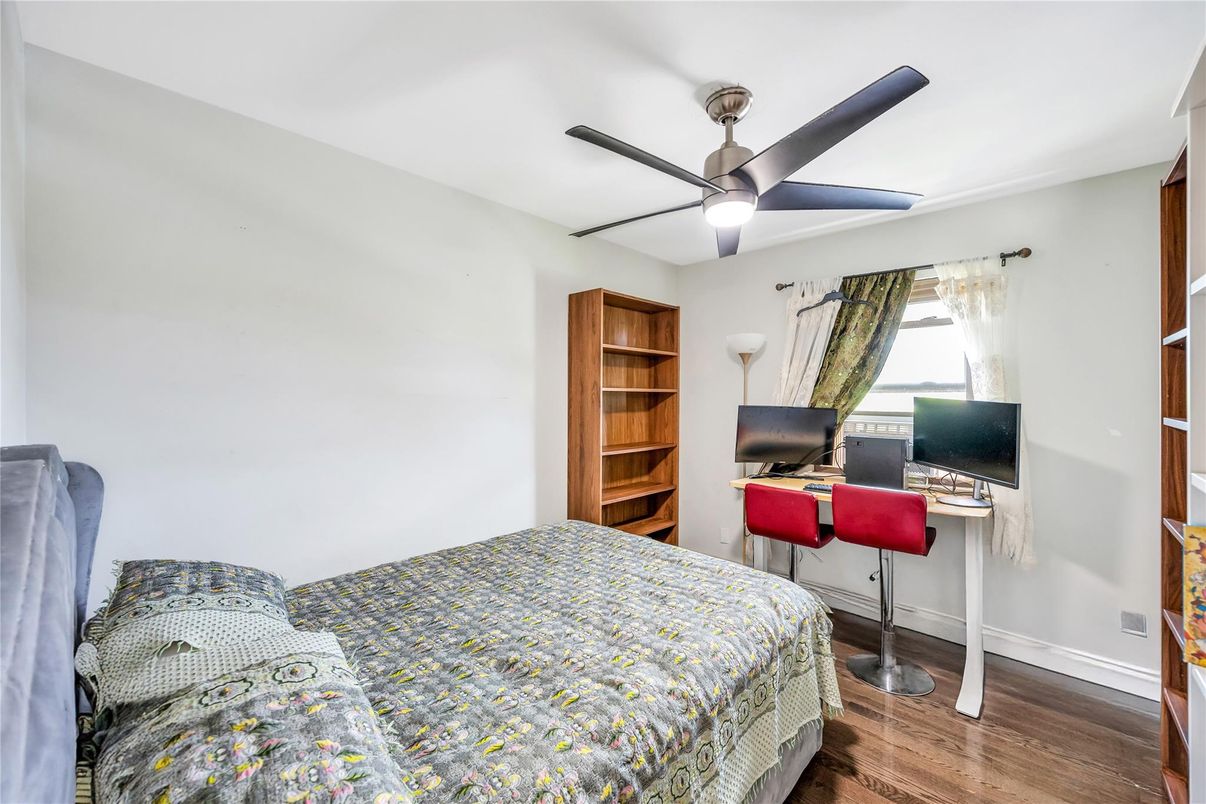 Bedroom, Home Office, Interior, Wood Texture Flooring