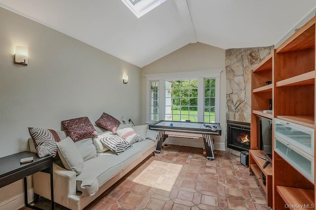Fireplace, Game Room, Interior