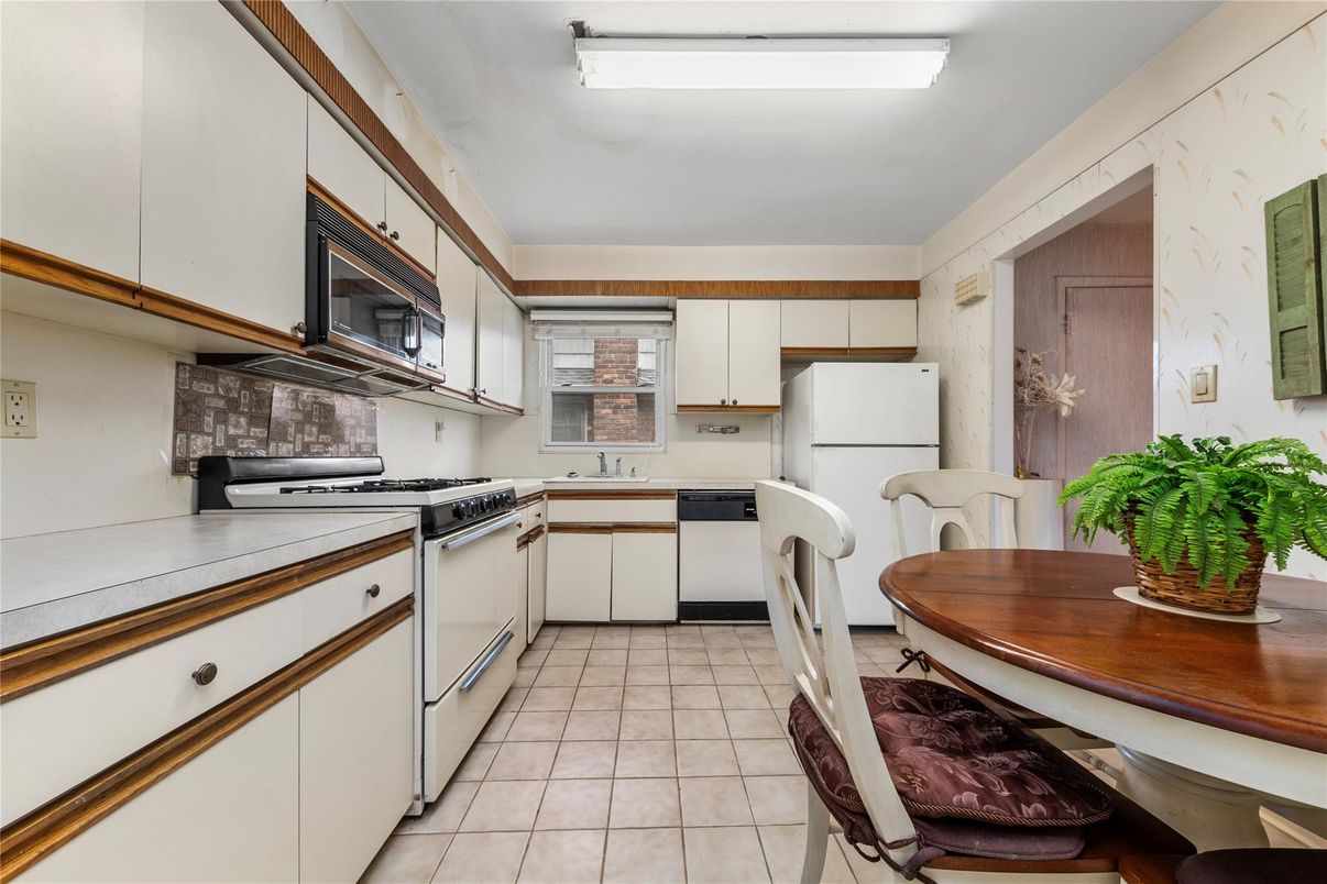 Dining room, Interior, Kitchen