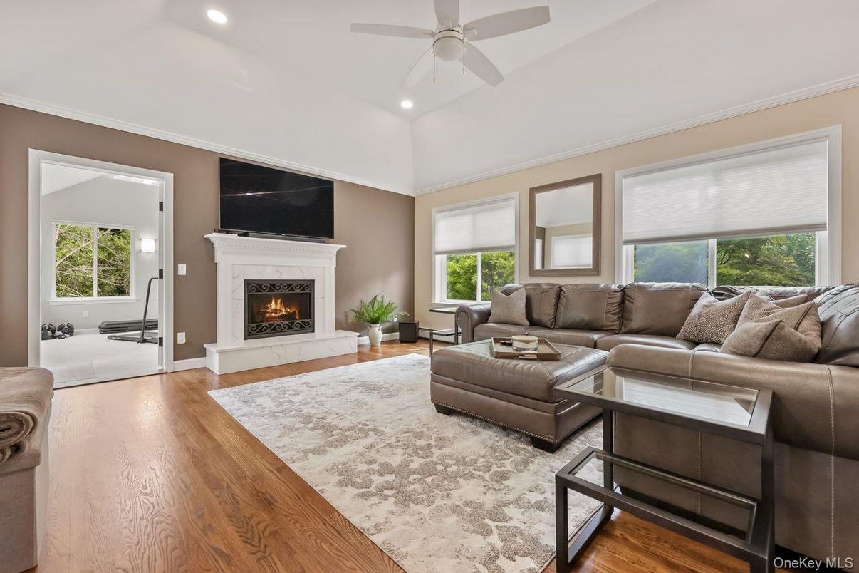 Fireplace, Interior, Living room, Recessed Lighting, Wood Texture Flooring