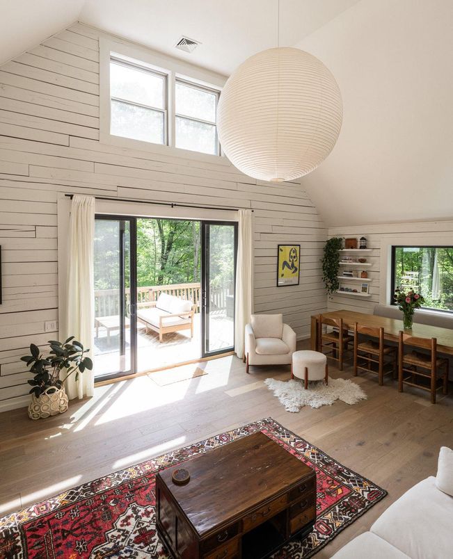 Interior, Pendant Lights, Wood Texture Flooring
