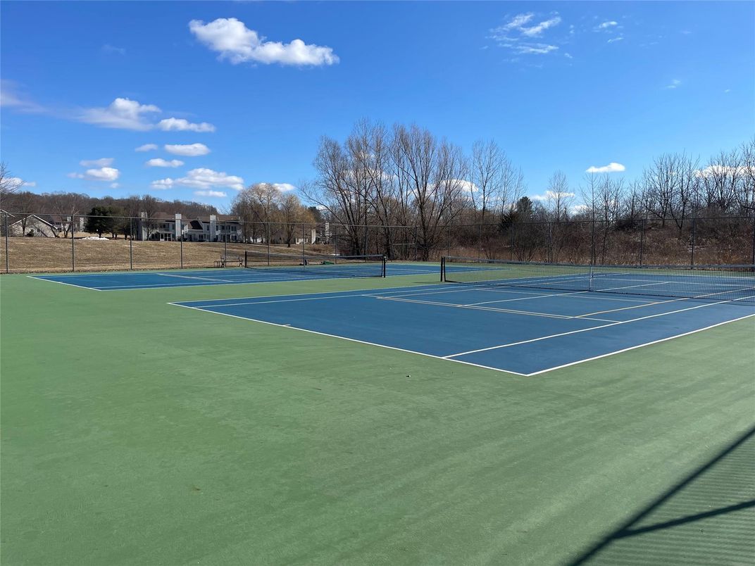 Exterior, Tennis Courts