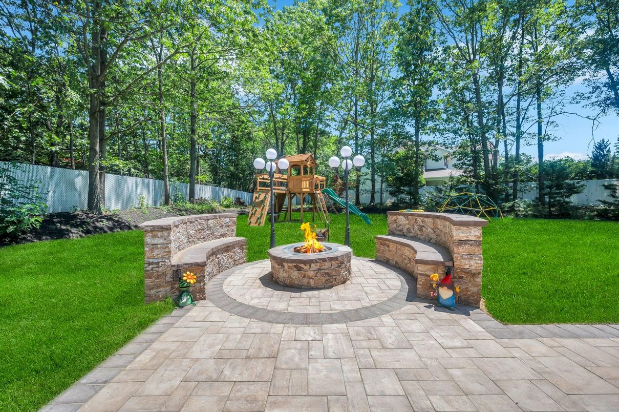 Backyard, Exterior, Playground