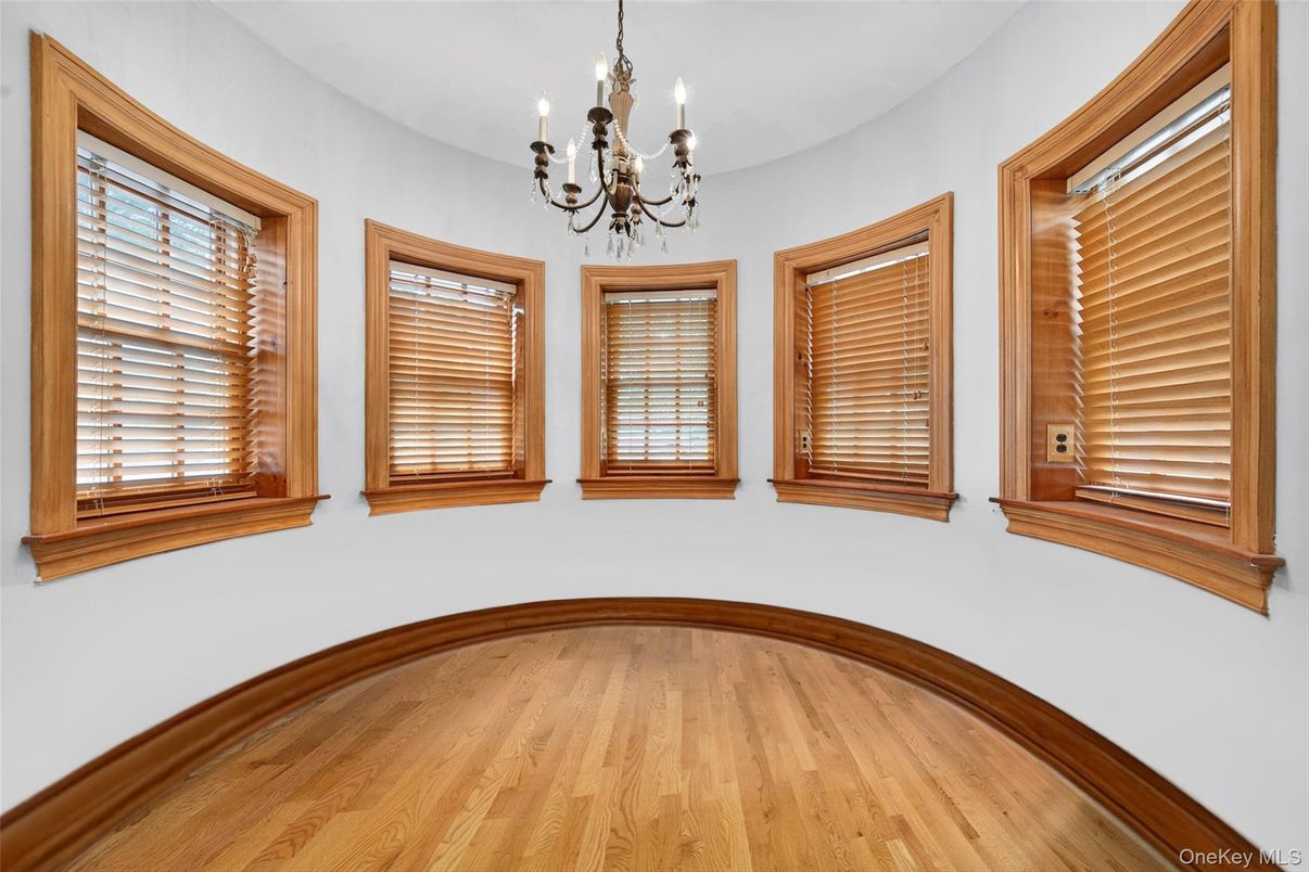 Chandelier, Interior, Wood Texture Flooring