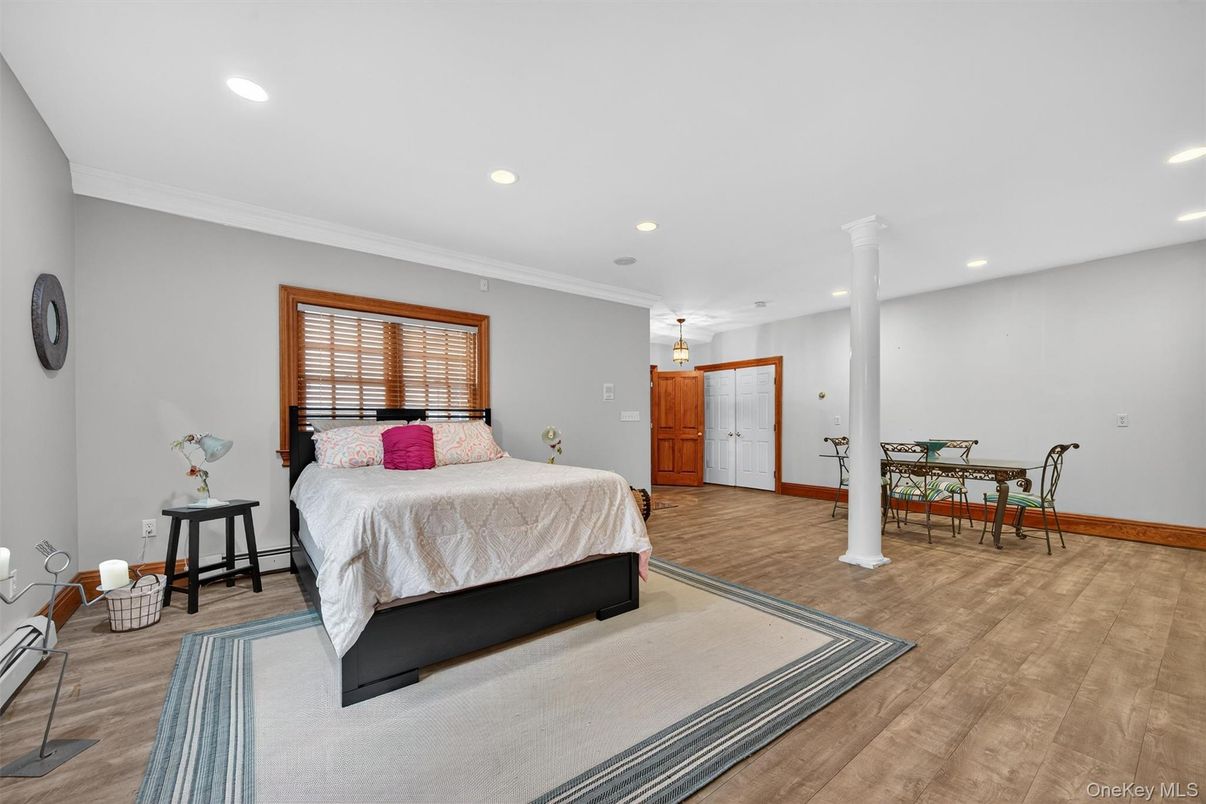 Bedroom, Dining room, Interior, Recessed Lighting, Wood Texture Flooring