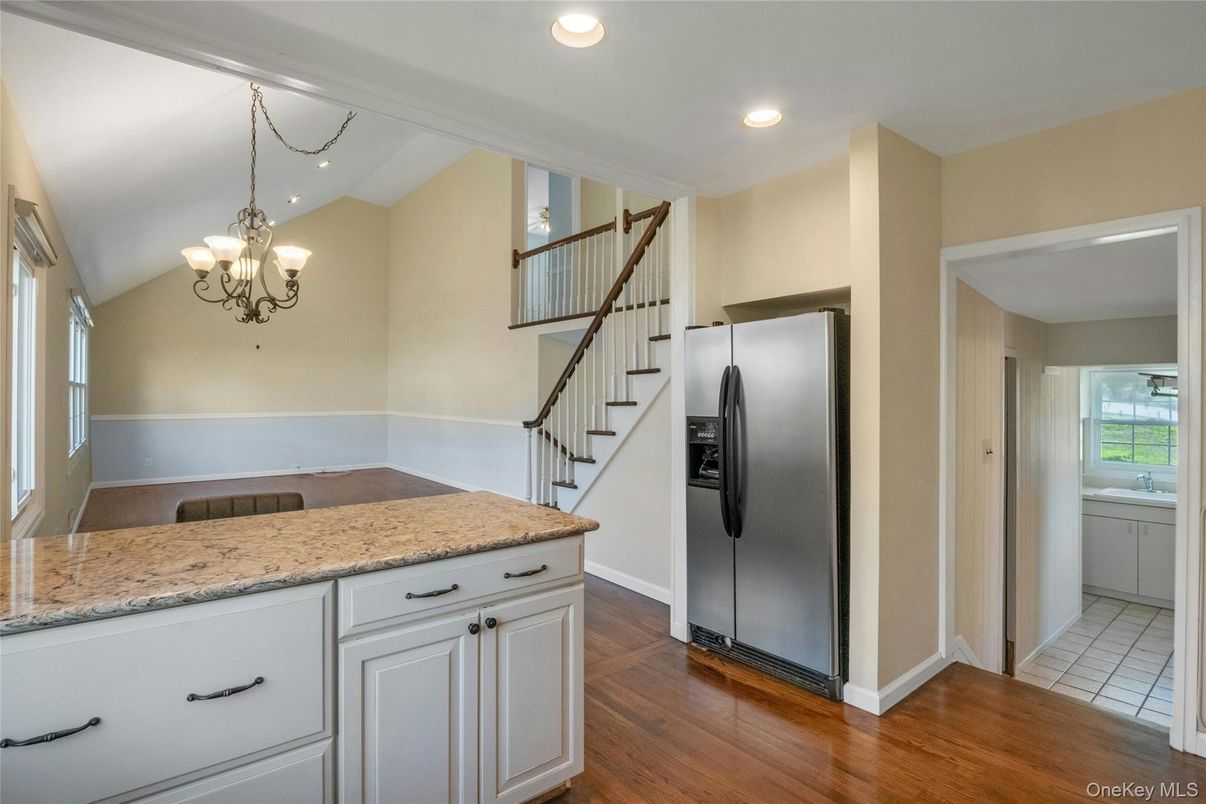 Chandelier, Interior, Kitchen, Recessed Lighting, Wood Texture Flooring