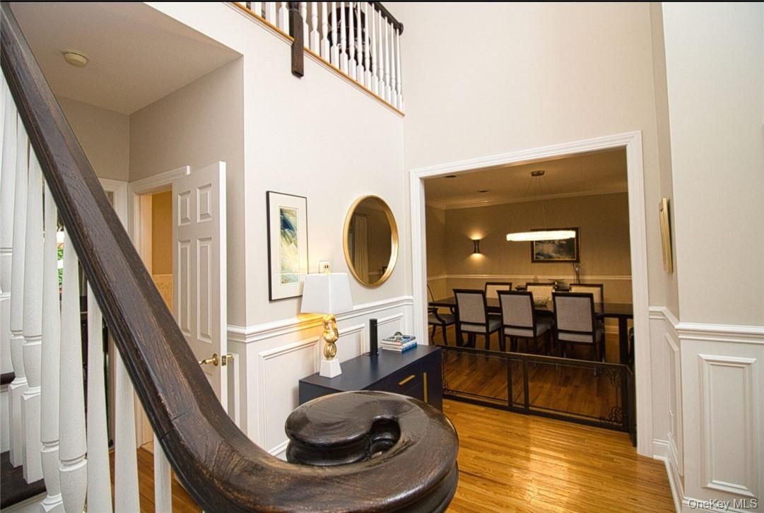 Dining room, Interior, Wood Texture Flooring