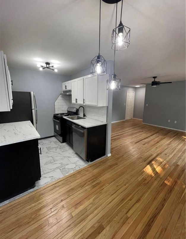 Interior, Kitchen, Marble, Pendant Lights, Wood Texture Flooring