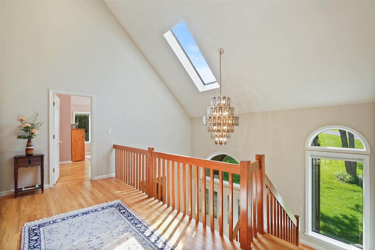 Chandelier, Interior, Wood Texture Flooring