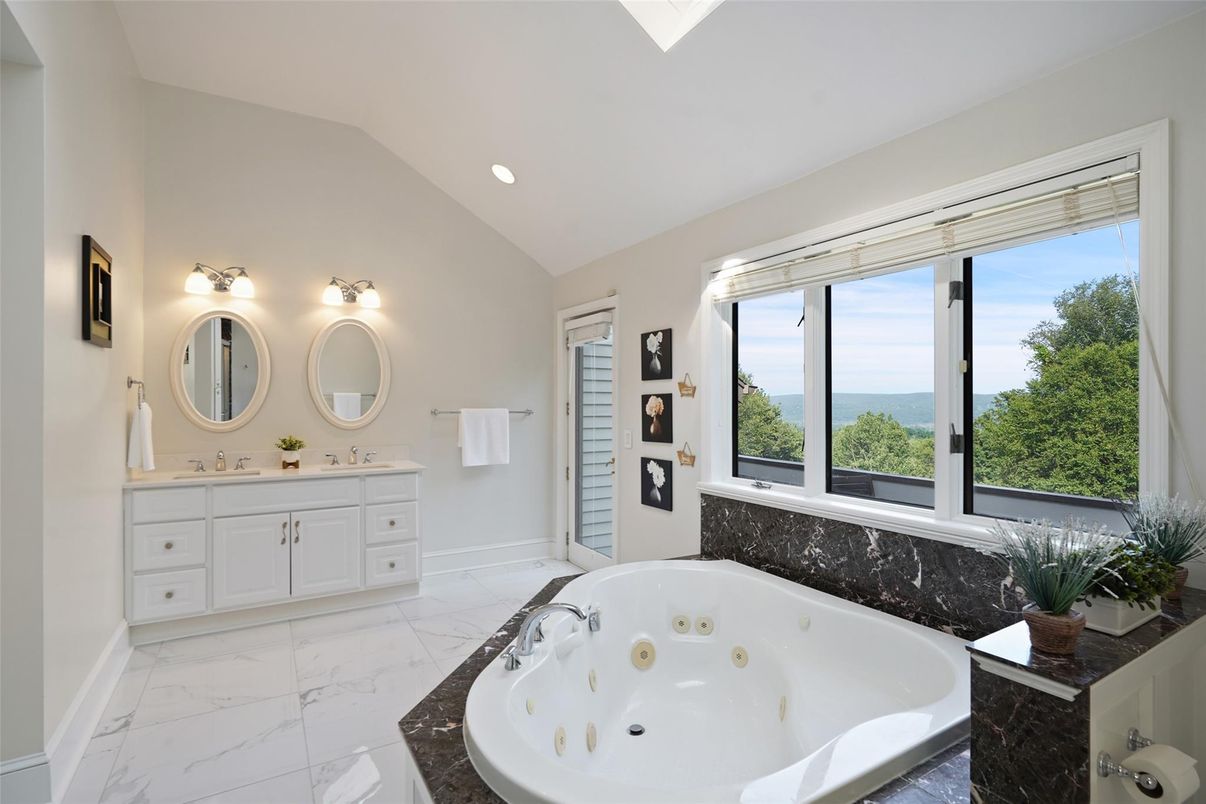Bathroom, Dual Sink Vanities, Interior, Marble, Recessed Lighting, Water