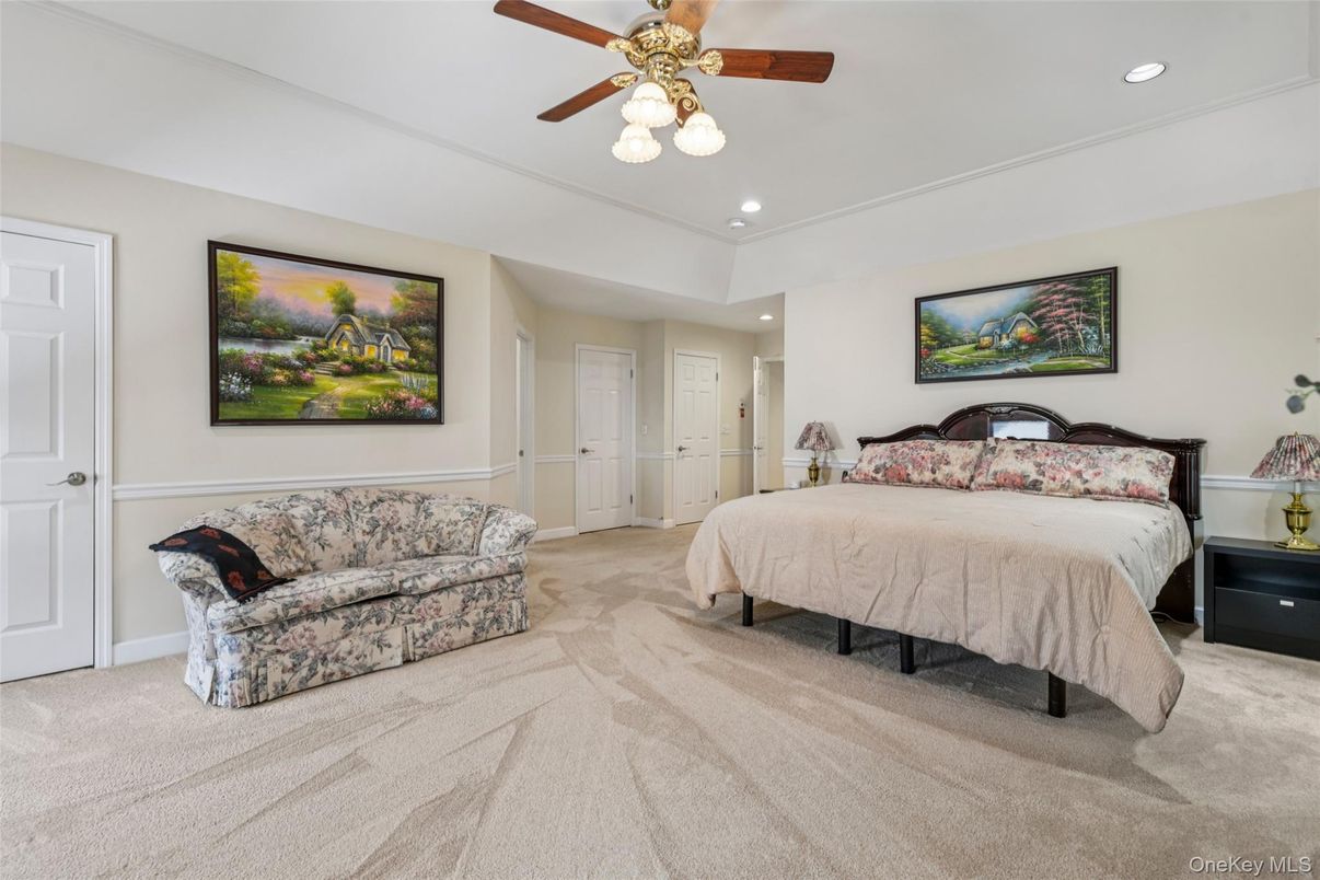 Bedroom, Interior, Recessed Lighting