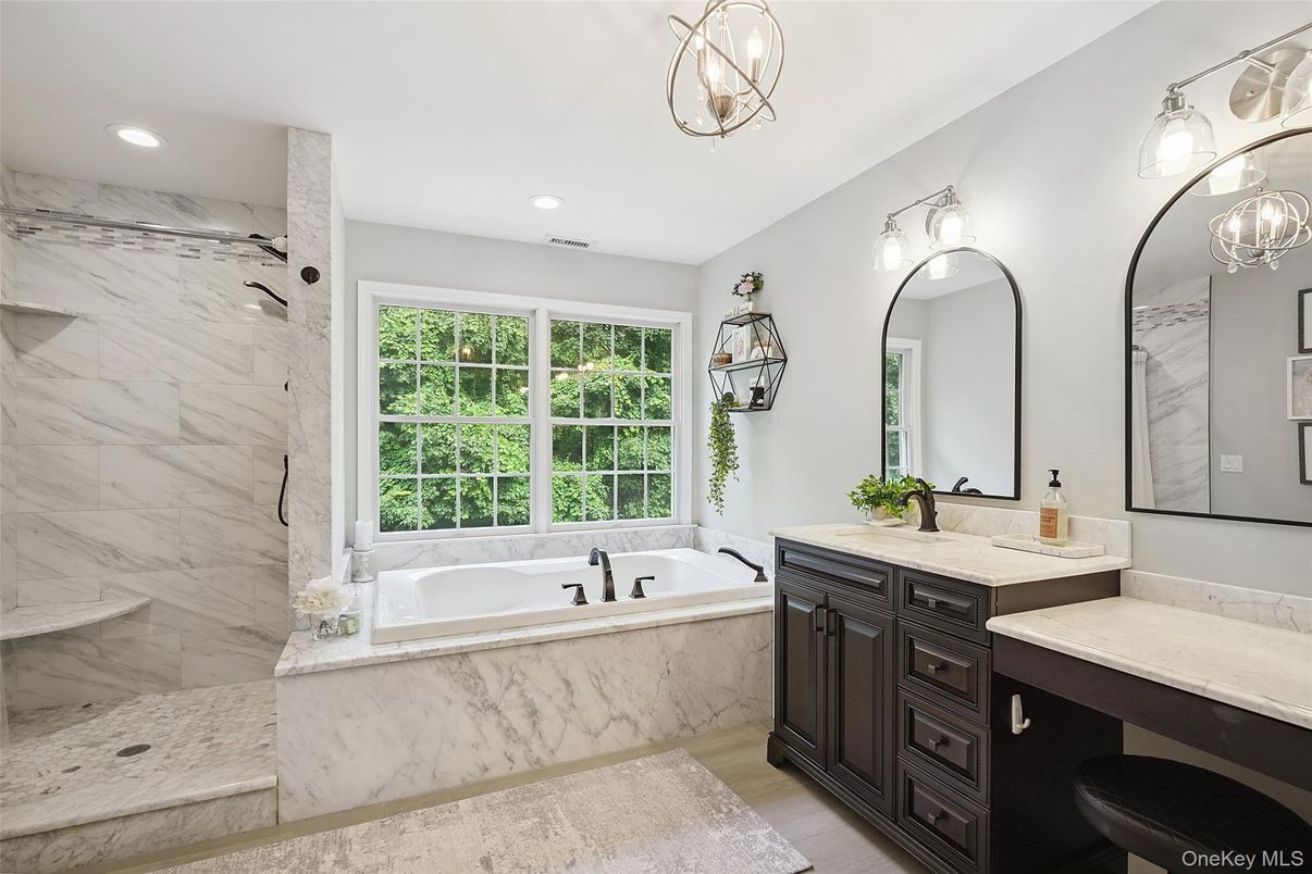 Bathroom, Interior, Marble Walls, Recessed Lighting