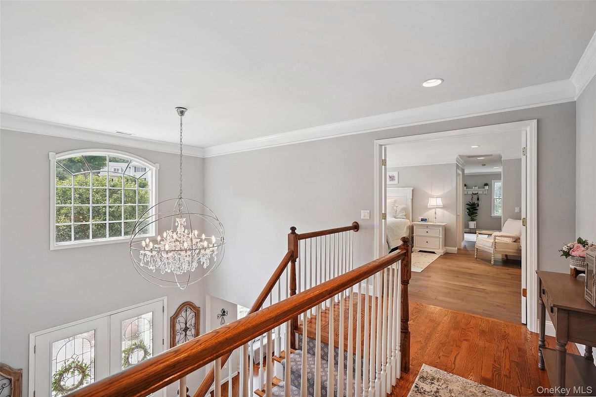 Chandelier, Interior, Recessed Lighting, Wood Texture Flooring