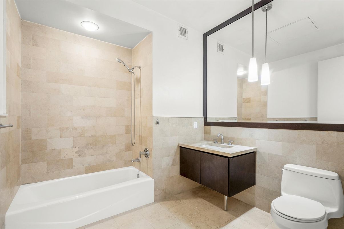 Bathroom, Interior, Pendant Lights
