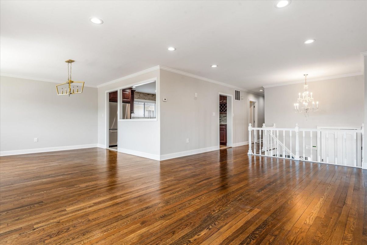 Chandelier, Empty room, Interior, Recessed Lighting, Wood Texture Flooring