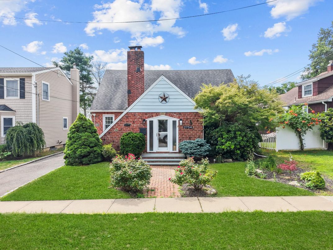 Exterior, Facade, Brick Facade, Tudor Revival