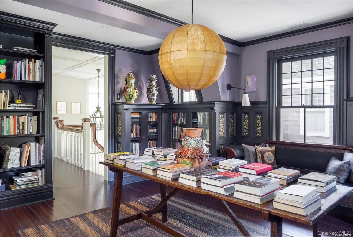Interior, Pendant Lights, Wood Texture Flooring