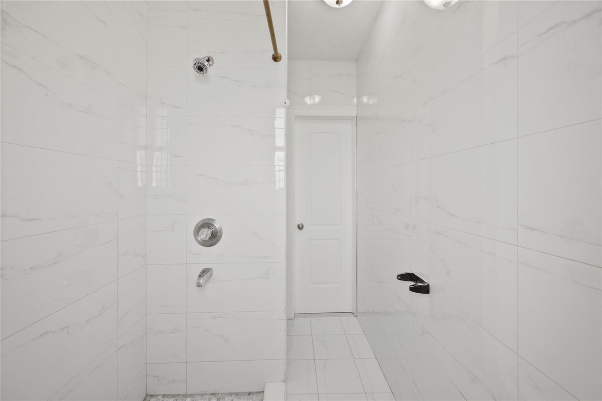 Bathroom, Interior, Marble Walls