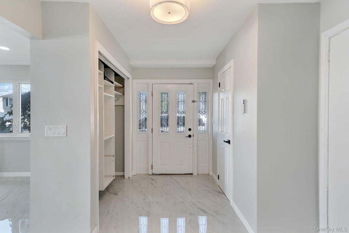 Interior, Marble, Recessed Lighting
