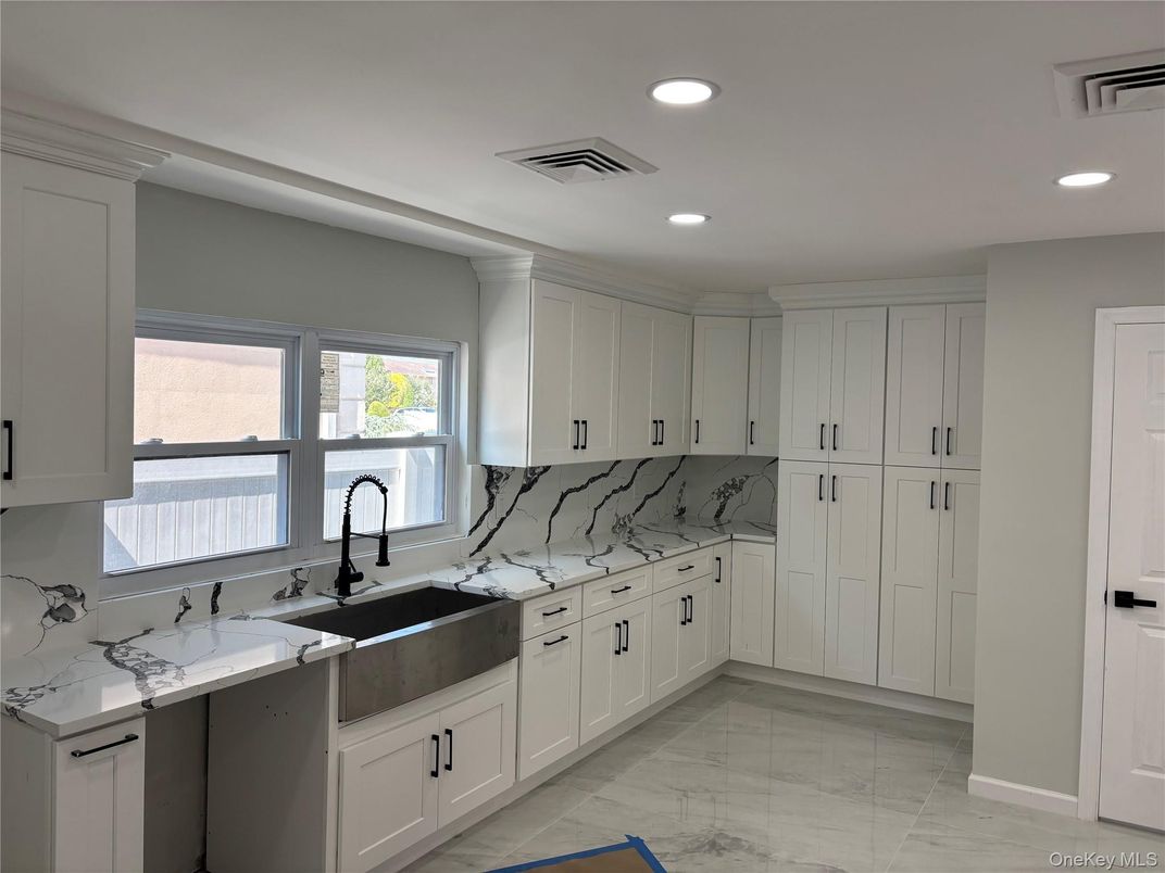 Interior, Kitchen, Marble, Marble Walls, Recessed Lighting