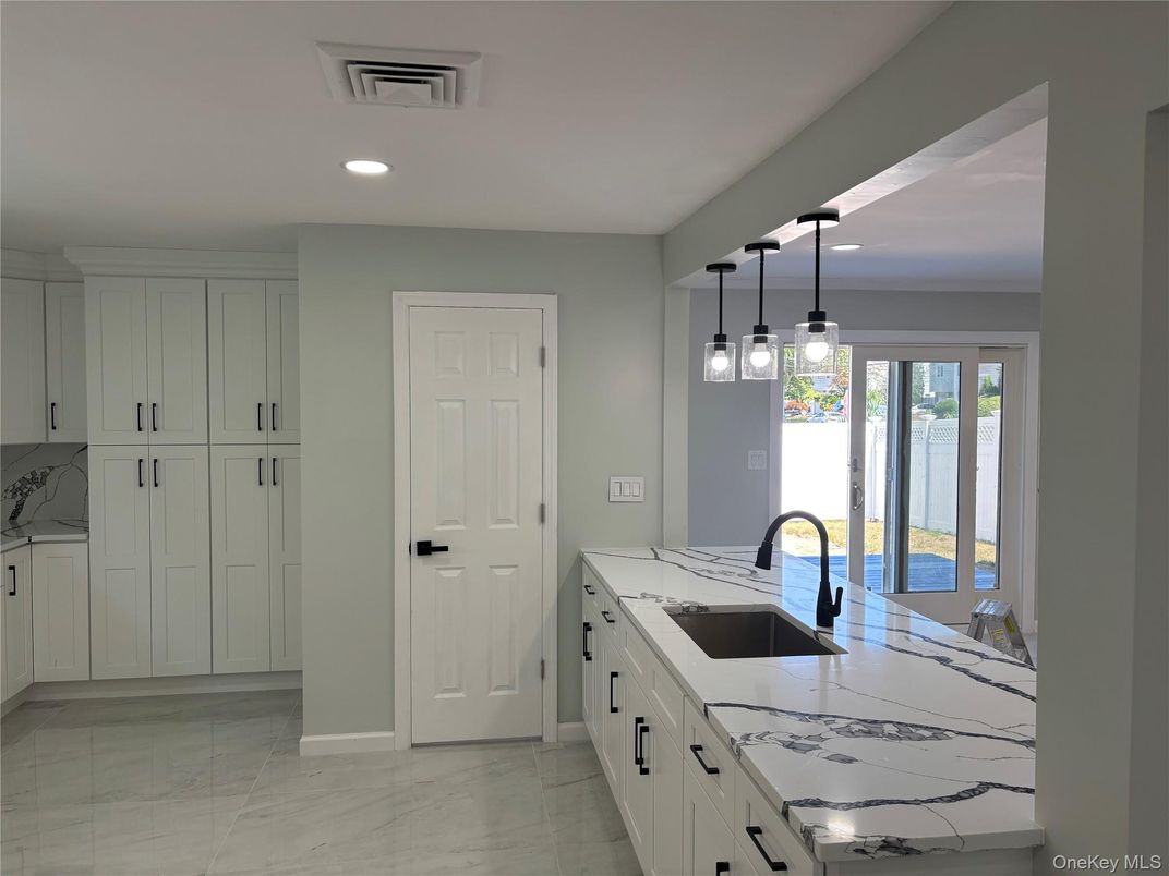 Interior, Kitchen, Marble, Pendant Lights, Recessed Lighting