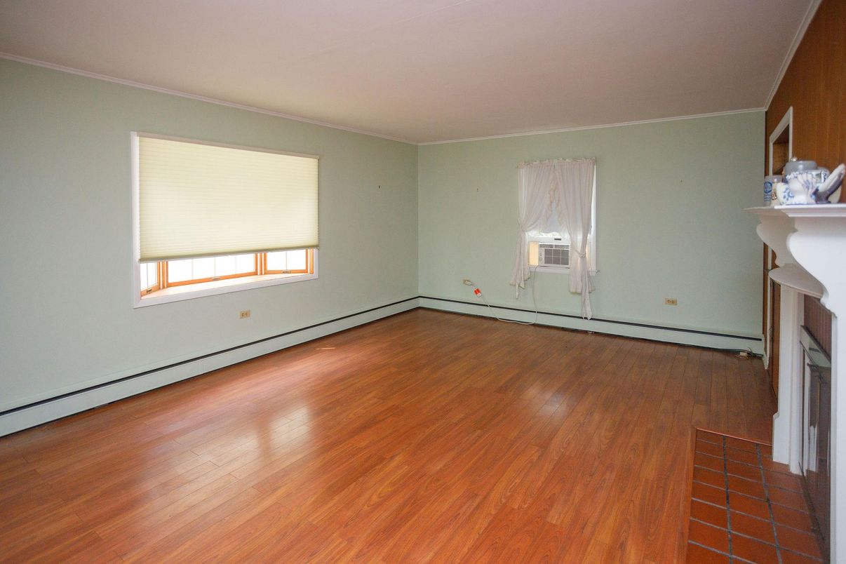 Empty room, Fireplace, Interior, Wood Texture Flooring