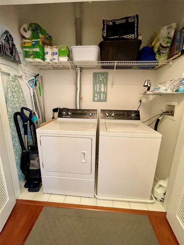 Interior, Washer