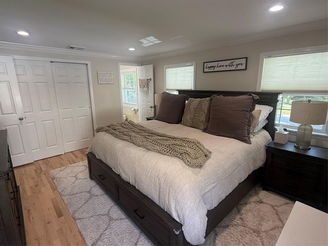 Bedroom, Interior, Recessed Lighting, Wood Texture Flooring