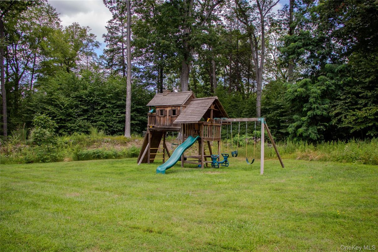 Backyard, Exterior, Playground