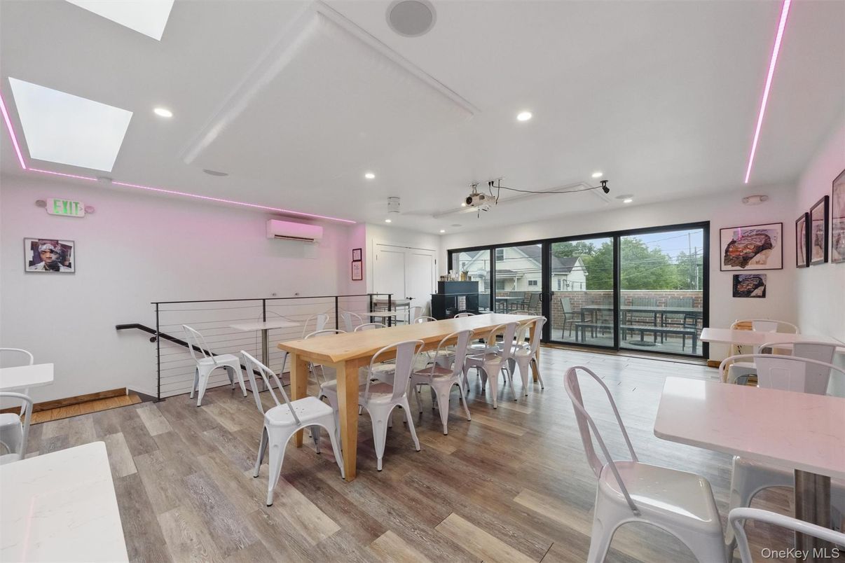 Dining room, Interior, Recessed Lighting, Wood Texture Flooring
