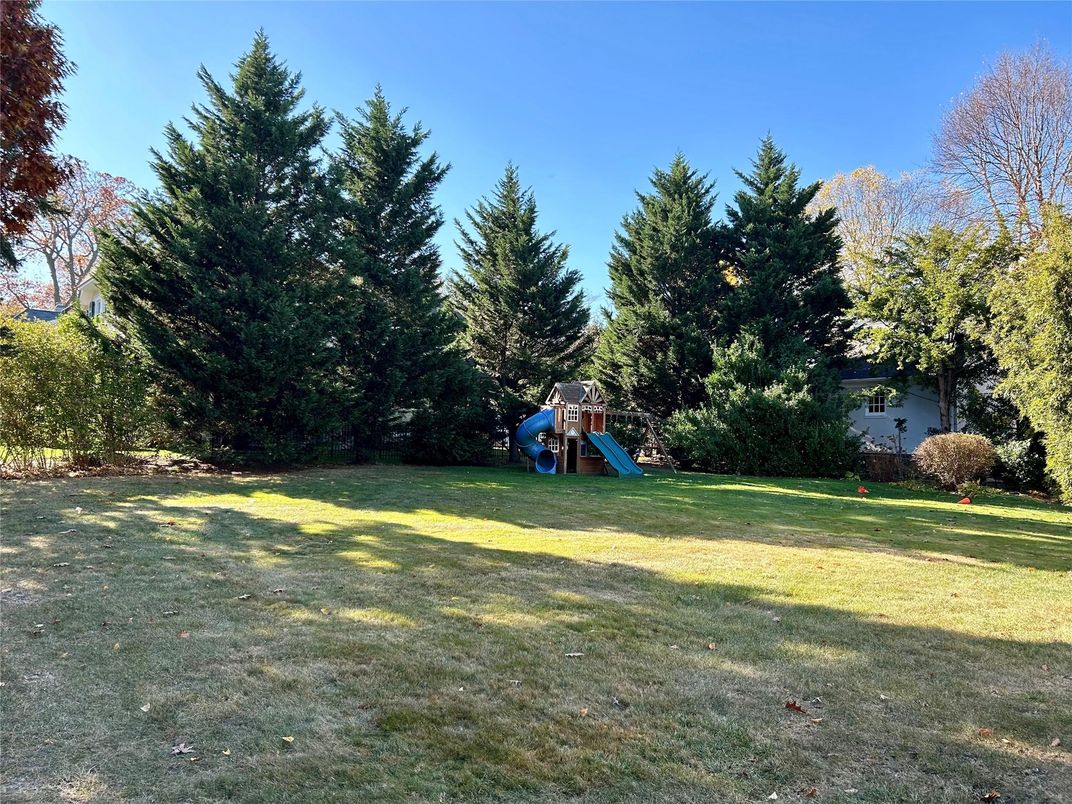 Backyard, Exterior, Playground