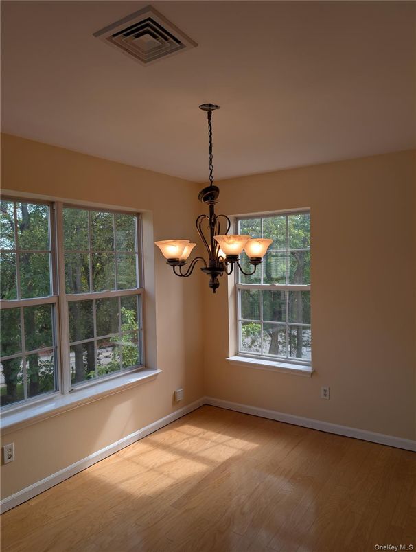 Chandelier, Empty room, Interior, Wood Texture Flooring