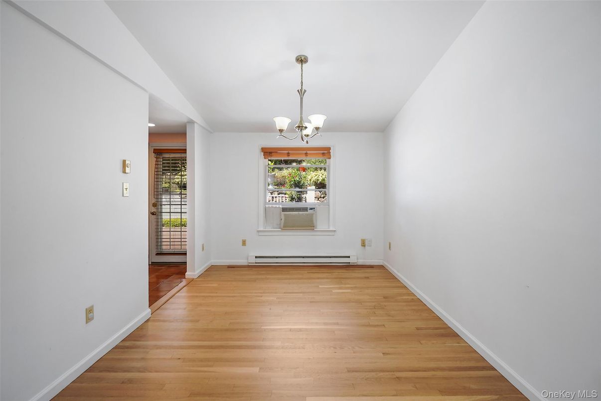 Chandelier, Empty room, Interior, Wood Texture Flooring