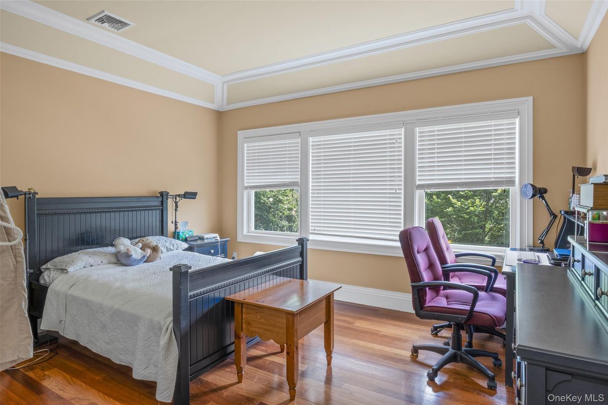 Bedroom, Home Office, Interior, Wood Texture Flooring