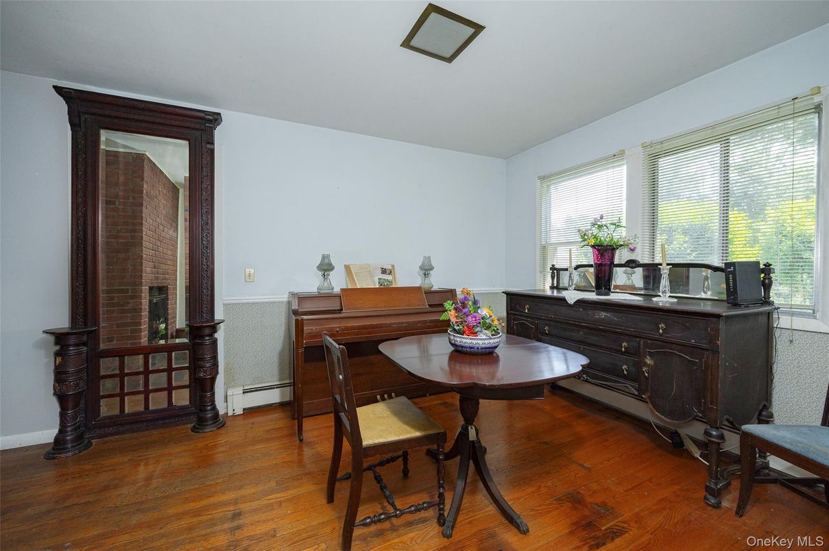 Dining room, Interior, Piano, Wood Texture Flooring